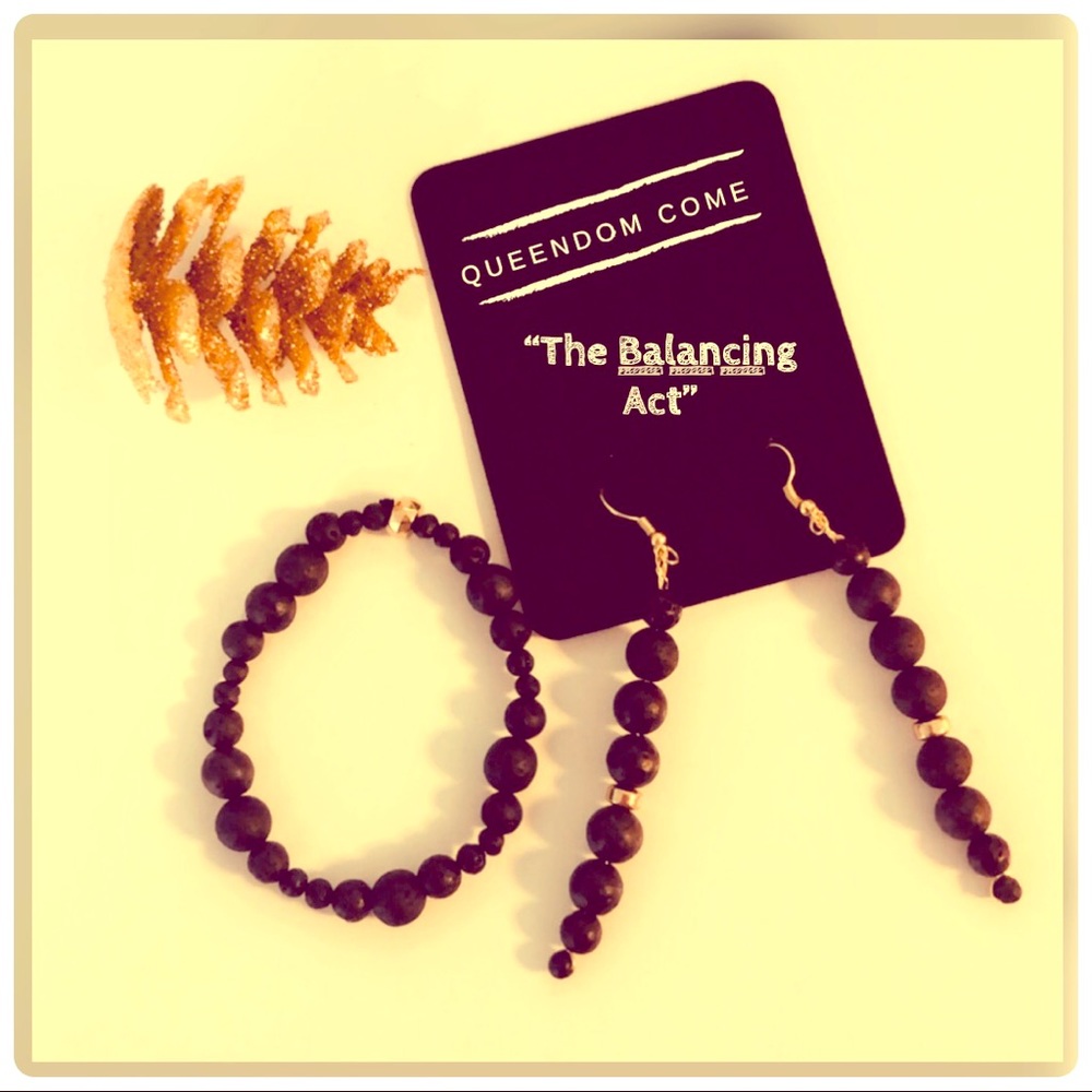Queendom Come Lava Earrings & Necklace Set